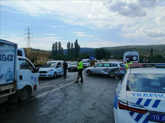 Erdek-Bandırma karayolunda kaza: 1 yaralı 