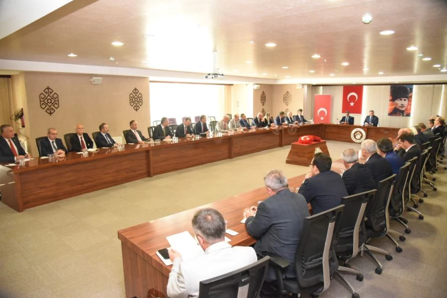 MEB Teftiş Kurulu Başkanı Çakır, Balıkesir’de 