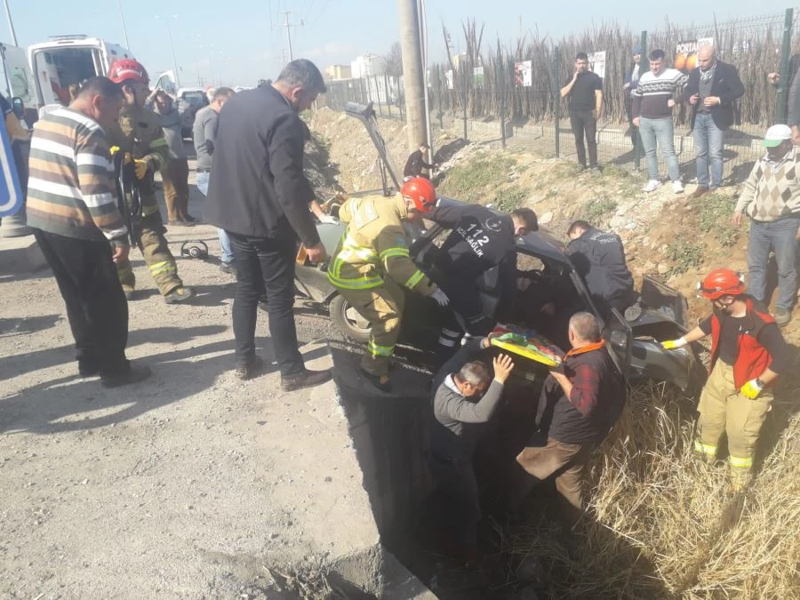 Bandırma da trafik kazası: 2 Ölü 