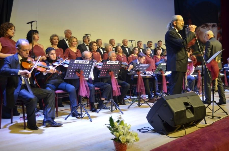 Erdek’te yeniden Türk Sanat Müziği korosu
