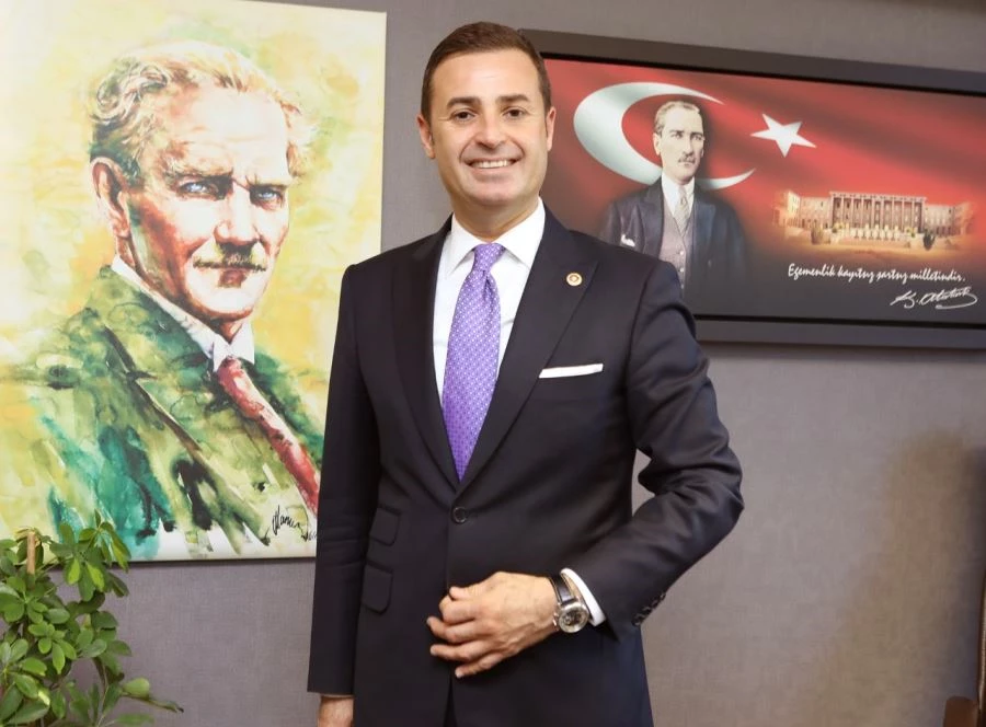 CHP Milletvekili Akın: “Türkiye’nin geleceğini gençler inşa edecek” 