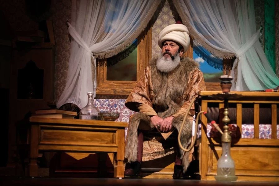 “Ben Mimar Sinan” tiyatro oyunu büyük beğeni topladı 
