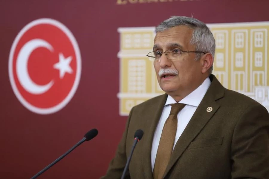 Subaşı, Beşiktaş JK Kongre üyeliğinden istifa etti