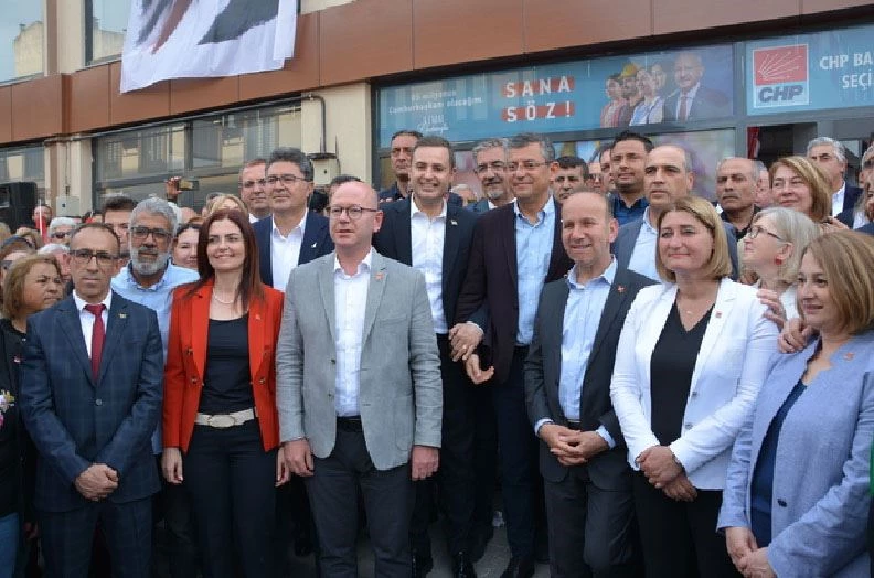 CHP Balıkesir Seçim Koordinasyon Merkezi açıldı 