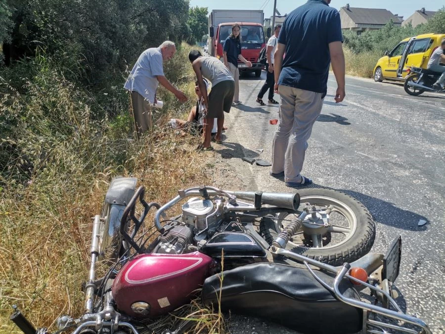 Erdek’te trafik kazasında motosiklet sürücüsü yaralandı